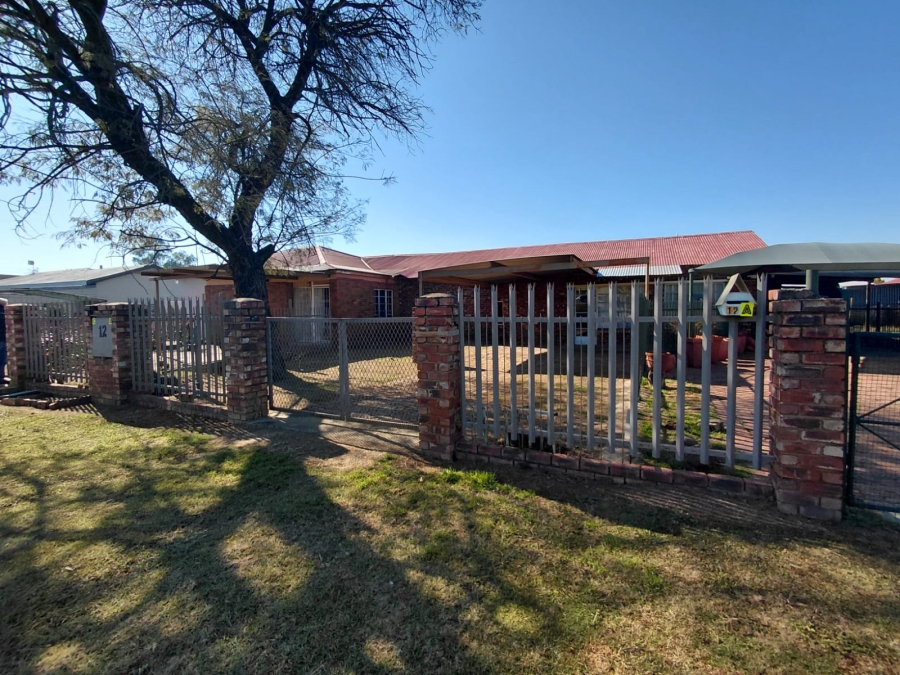 6 Bedroom Property for Sale in Potchefstroom North West